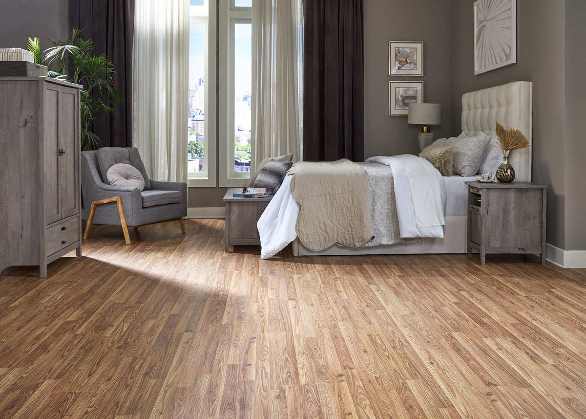 7mm Ebb Tide Oak Laminate Flooring 7.64 in. Wide x 50.79 in. Long