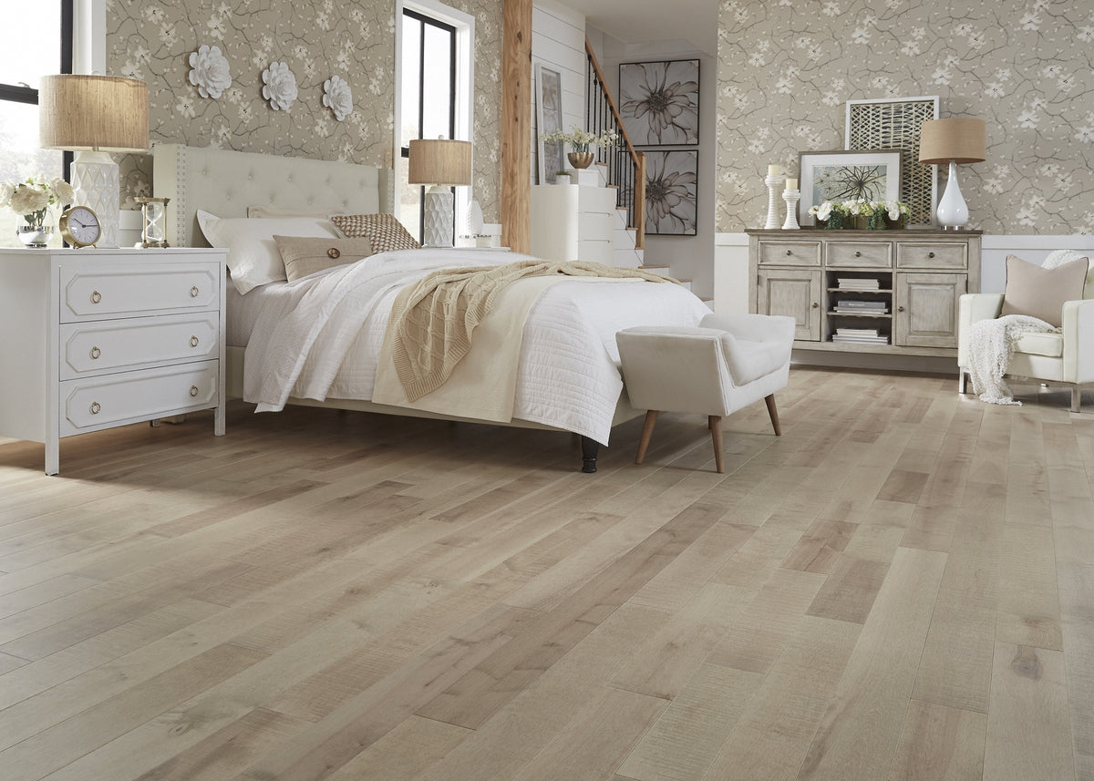 3/4 in. Hannah Point Distressed Solid Hardwood Flooring - Sample