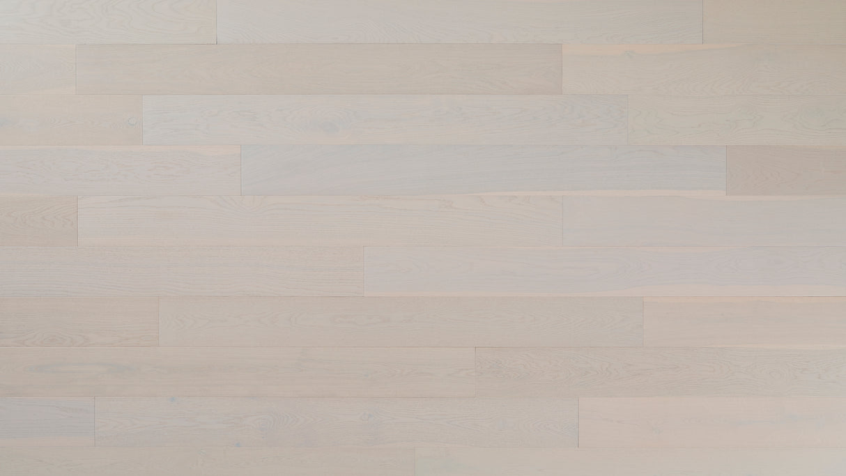 7mm w/pad Great Plains Oak Water-Resistant Engineered Hardwood Flooring 7.5 in. Wide