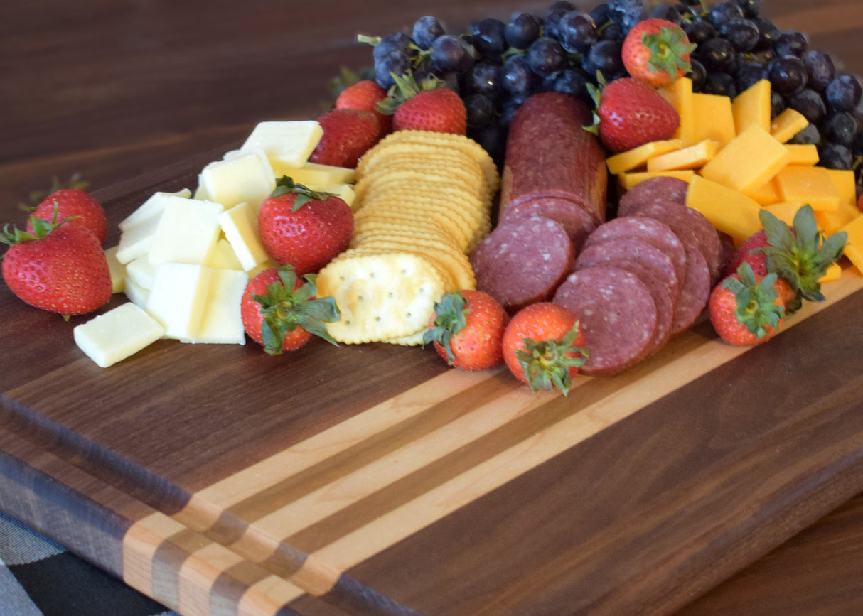 Oiled Stoverstown 20 in. Length x 15 in. Wide x 1 in. Thick Solid Butcher Block Cutting Board