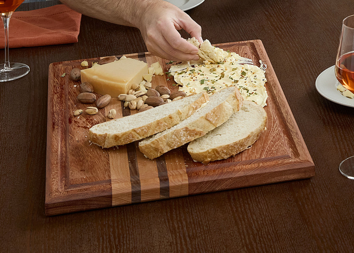 Oiled Abbottstown 20 in. Length x 15 in. Wide x 1 in. Thick Solid Butcher Block Cutting Board