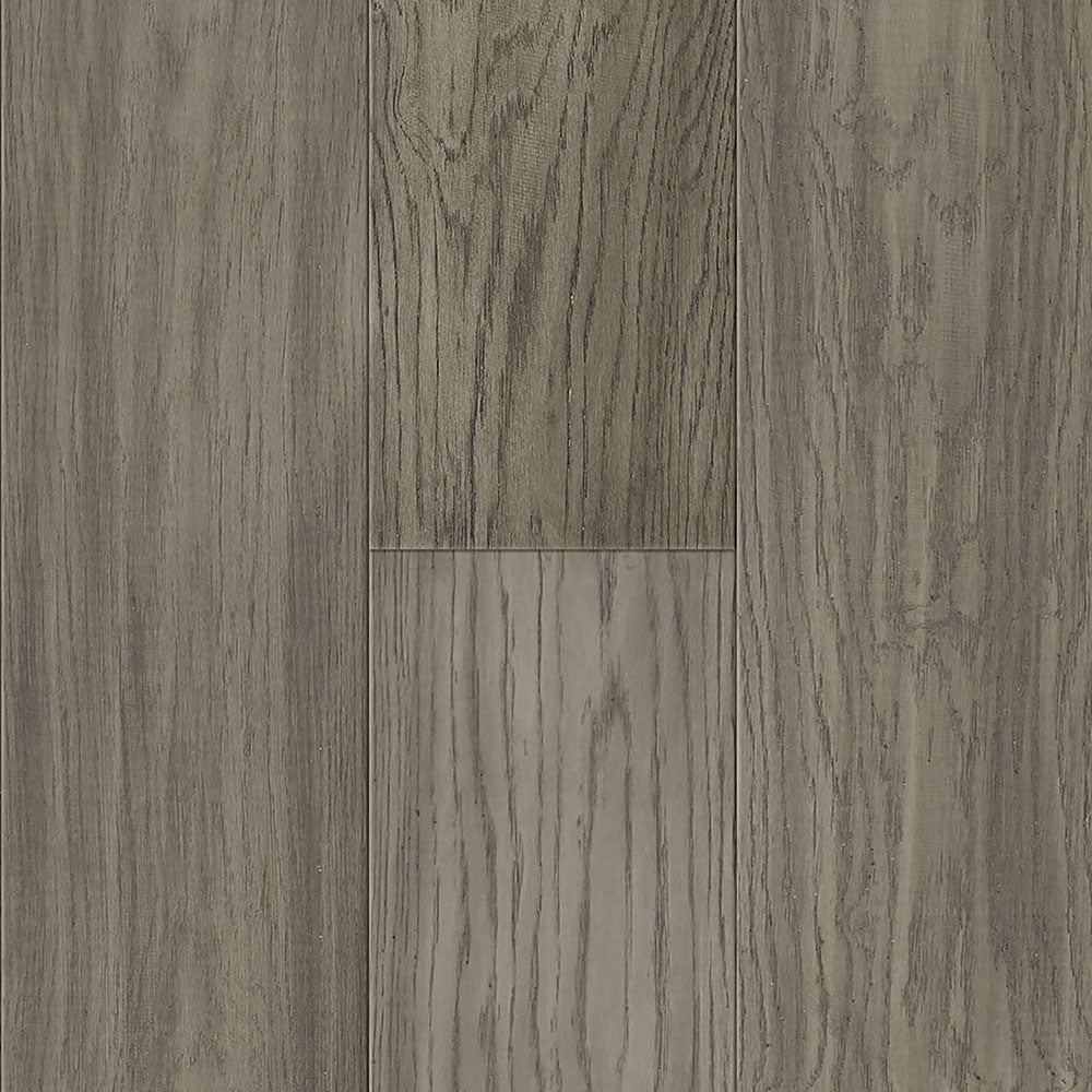 7mm w/pad Crater Lake White Oak Water-Resistant Distressed Engineered Hardwood Flooring 7.48 in Wide