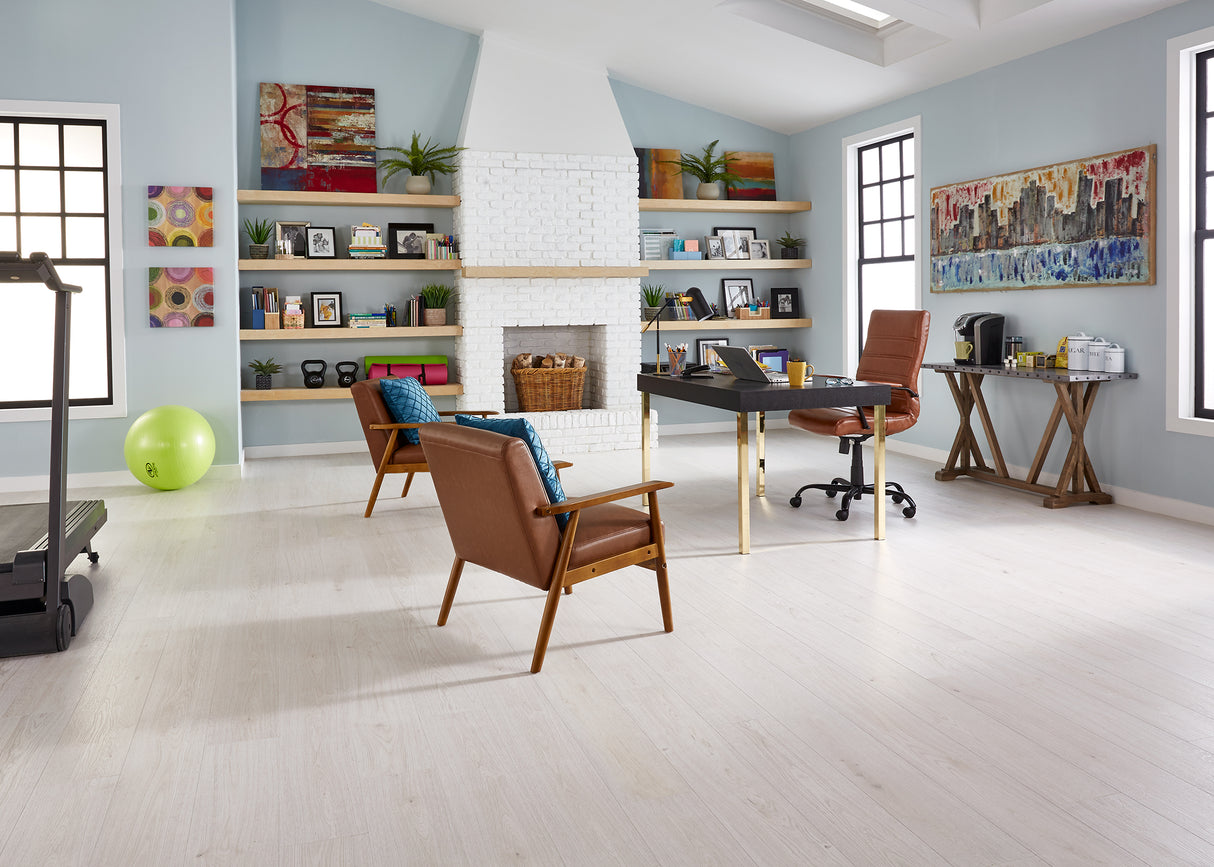 9mm w/pad Urban Mist Oak Water-Resistant Hybrid Resilient Flooring - Sample