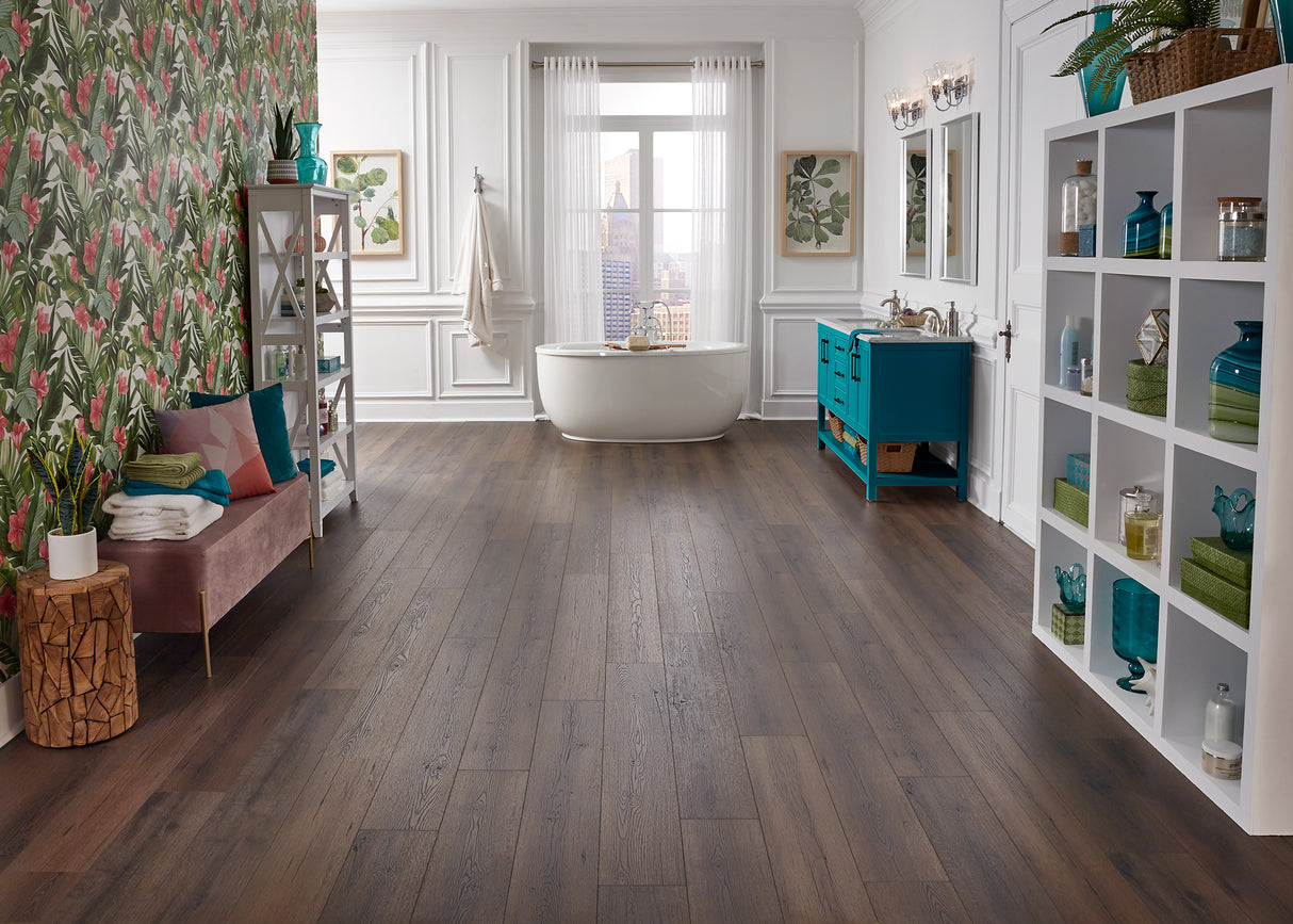 Tacoma Oak 9mm w/pad - Odd-Lot-As-Is - Stack Out - 693.68 Sq. Ft.