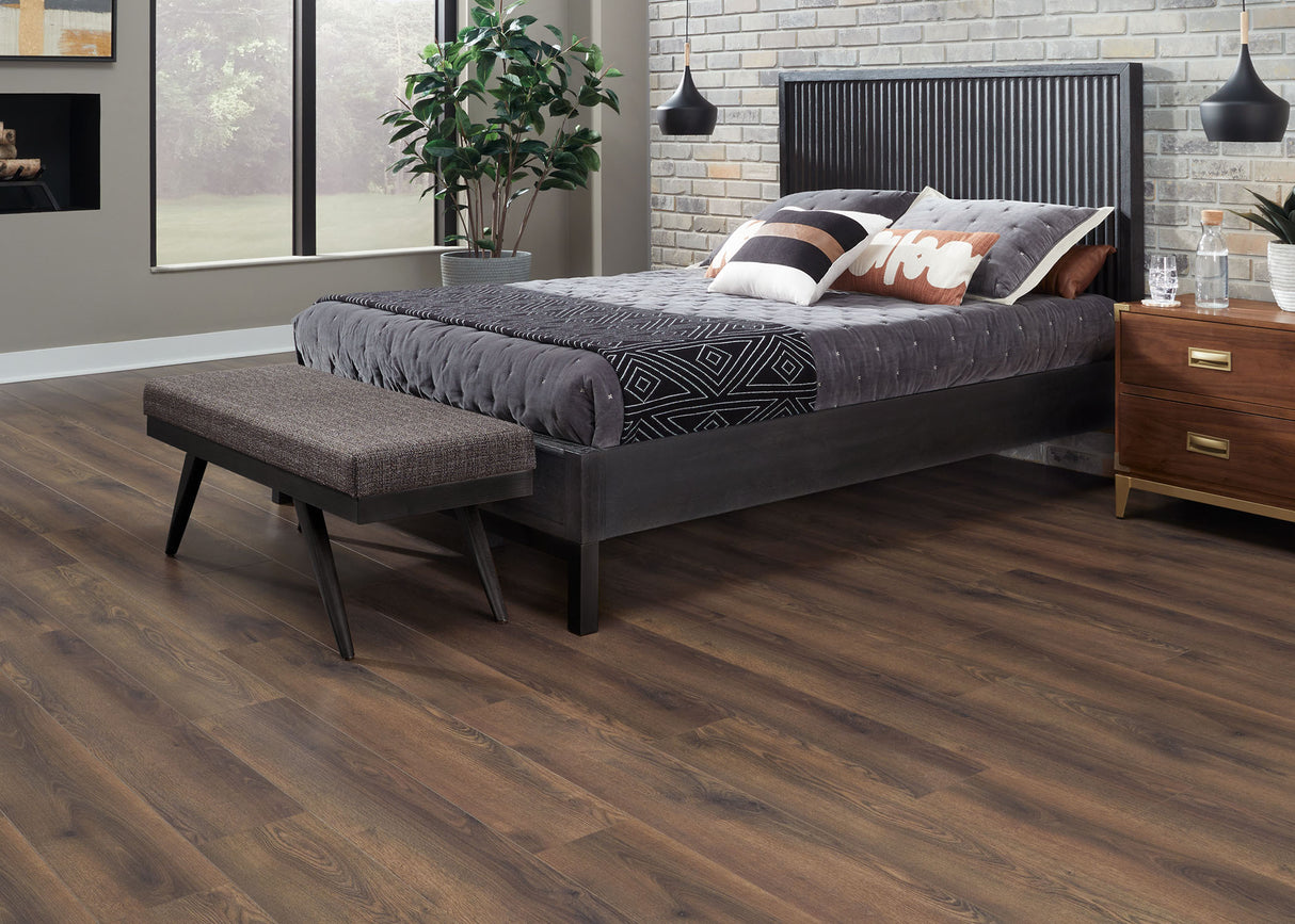 10mm Barnwood Oak w/Pad Water-Resistant Laminate Flooring - Sample