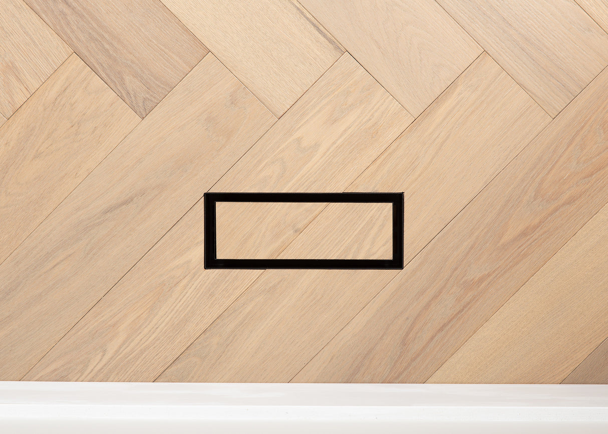 Flushmount Lite Matte Black 4"x12" - PRO