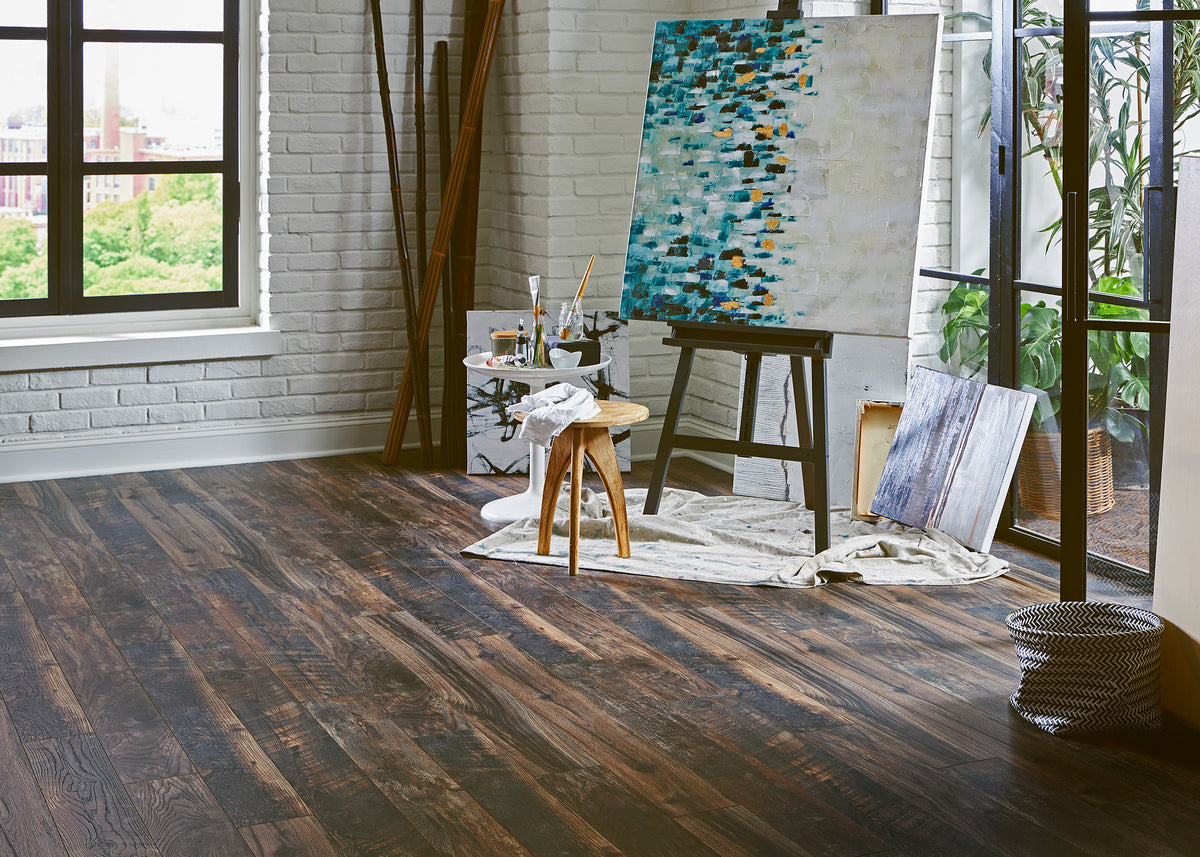 Water-Resistant Antique Acres Oak 12mm - Stack Out - 520.64 Sq. Ft.