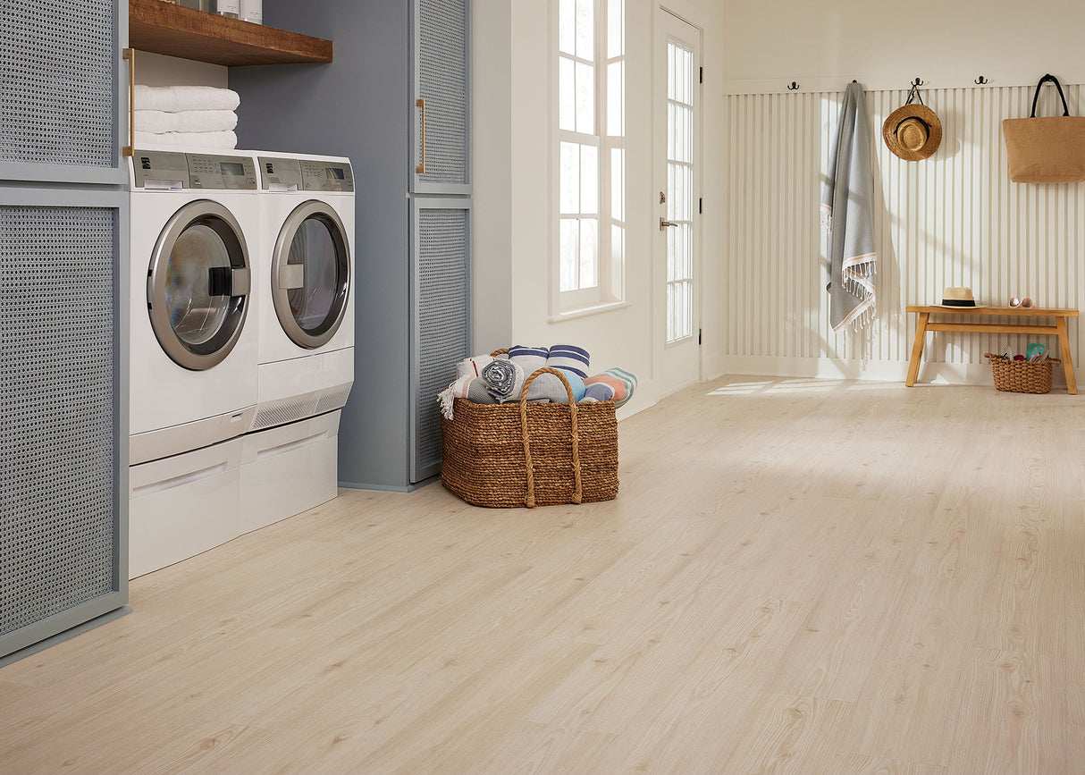 9mm w/pad Voyager Pine Water-Resistant Hybrid Resilient Flooring 7.56 in. Wide x 50.63 in. Long