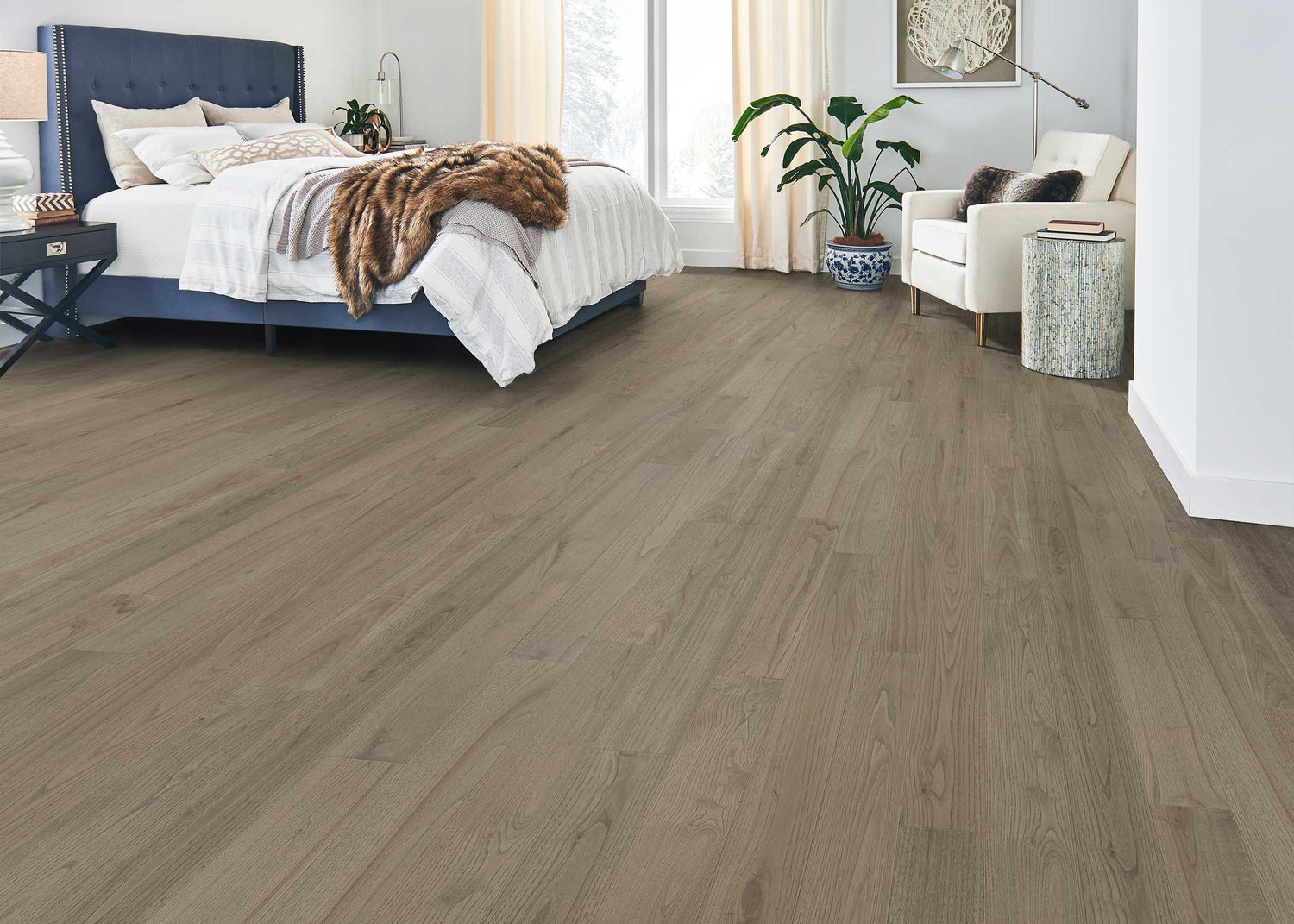 3/4 in. Sawmill Chestnut Distressed Prefinished Solid Hardwood Flooring 4.8 in.