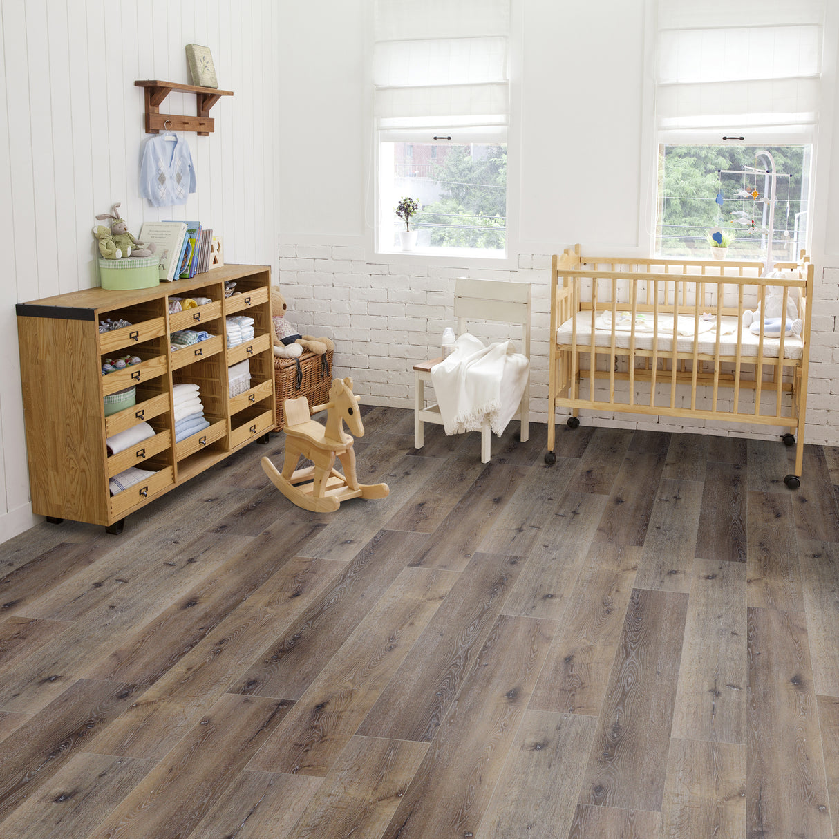 8mm w/pad Oxford Estate Waterproof WPC Vinyl Plank Flooring 9 in. Wide x 60 in. Long