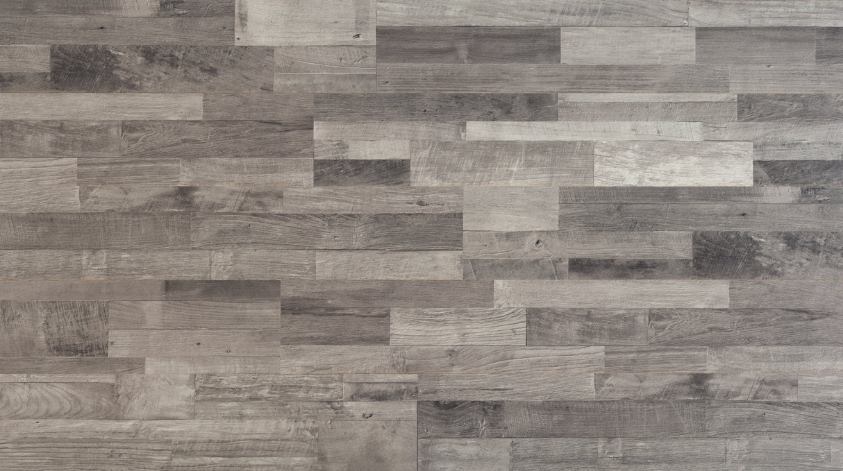 10mm Shelter Bay Oak w/ pad Water-Resistant Laminate Flooring 8.03 in. Wide x 47.64 in. Length