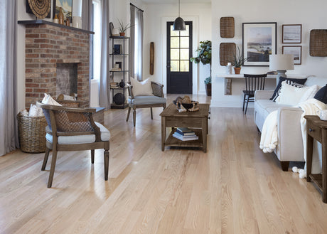 3/4 in. Character Red Oak Prefinished Solid Hardwood Flooring 3.25 in. Wide
