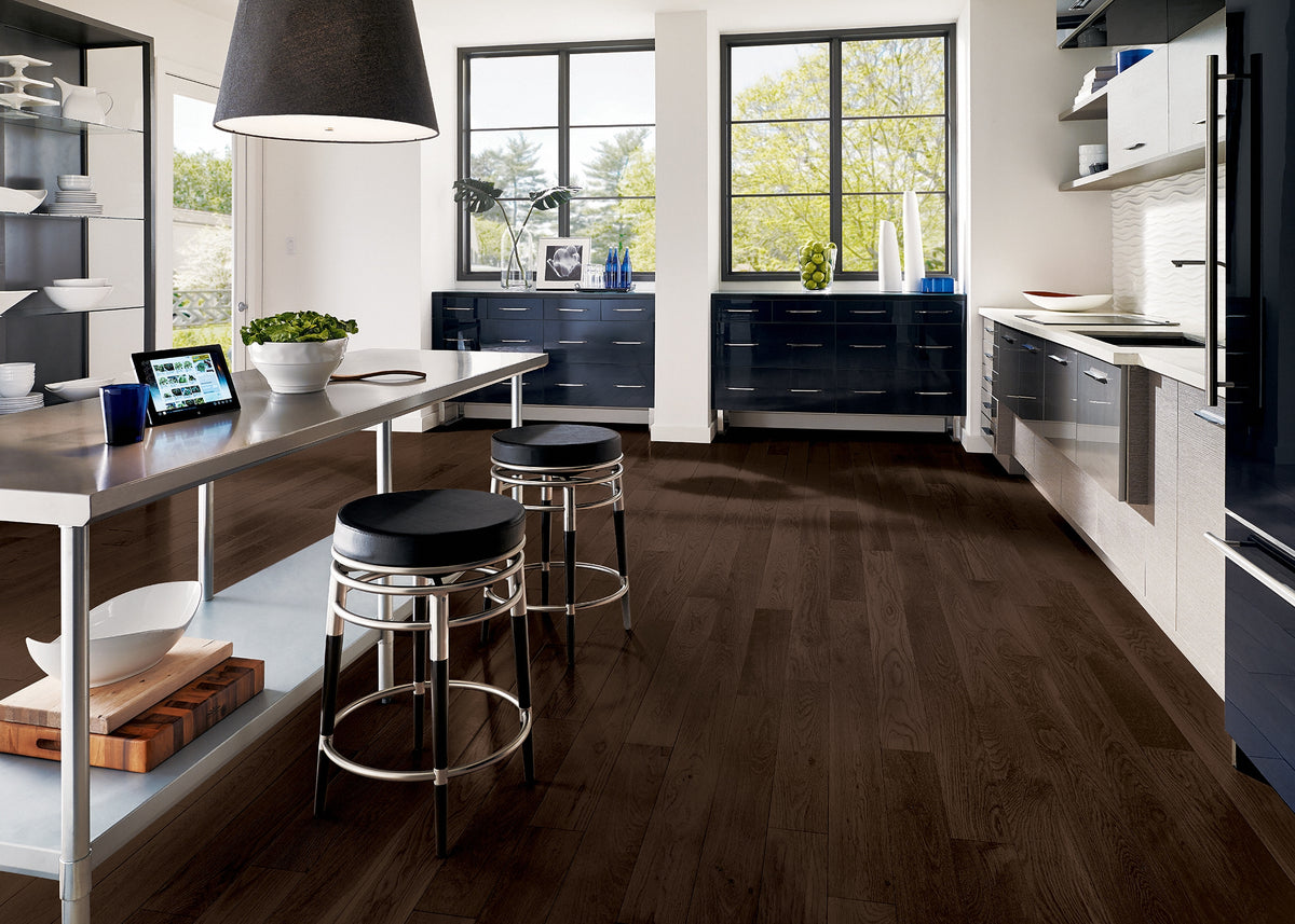 Mocha Oak 3/4" x 5" - Stack Out - 718.16 Sq. Ft.