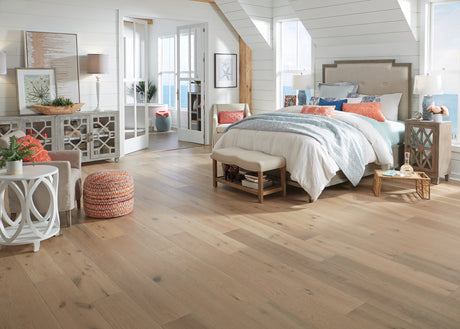 9/16 in. Claire Gardens Oak Engineered Hardwood Flooring 8.5 in. Wide - Sample