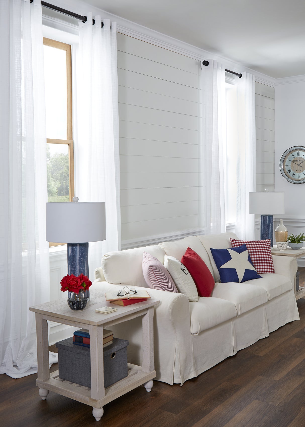 Wall Shiplap PRE Paint White 5-1/2" x 96"