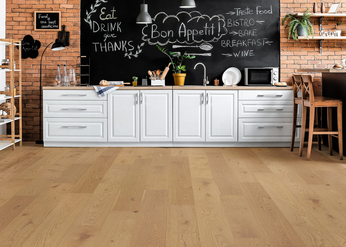 7mm w/pad Lake Erie White Oak Water-Resistant  Engineered Hardwood Flooring 7.48 in. Wide