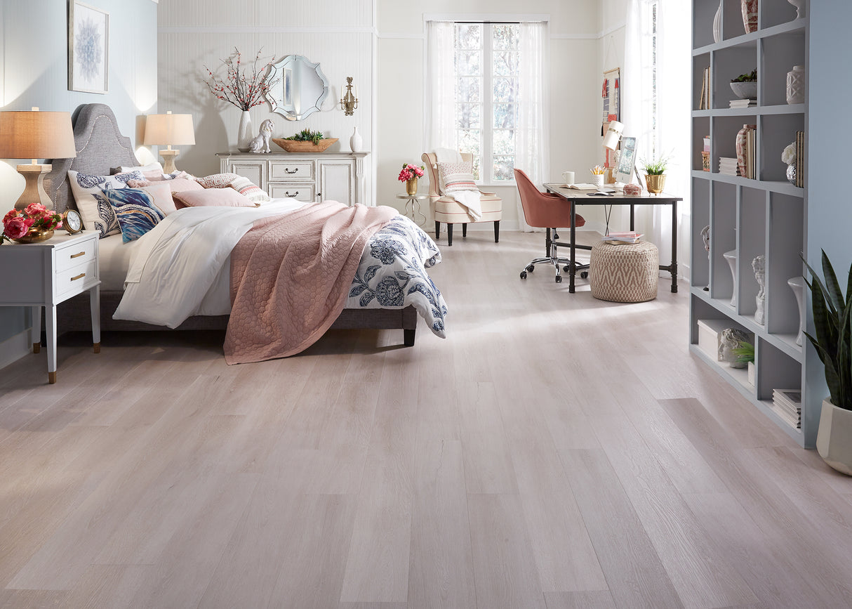7mm+pad Sydney Harbor Oak Water Resistant Hybrid Resilient Flooring 7.56 in. Wide x 50.63 in. Long - As-Is - Stack Out - 574.08 Sq. Ft.