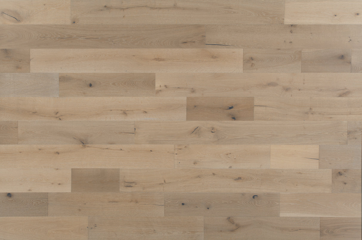5/8 in. Tarpon Bay White Oak Distressed Engineered Hardwood Flooring 9.5 in. Wide - Sample