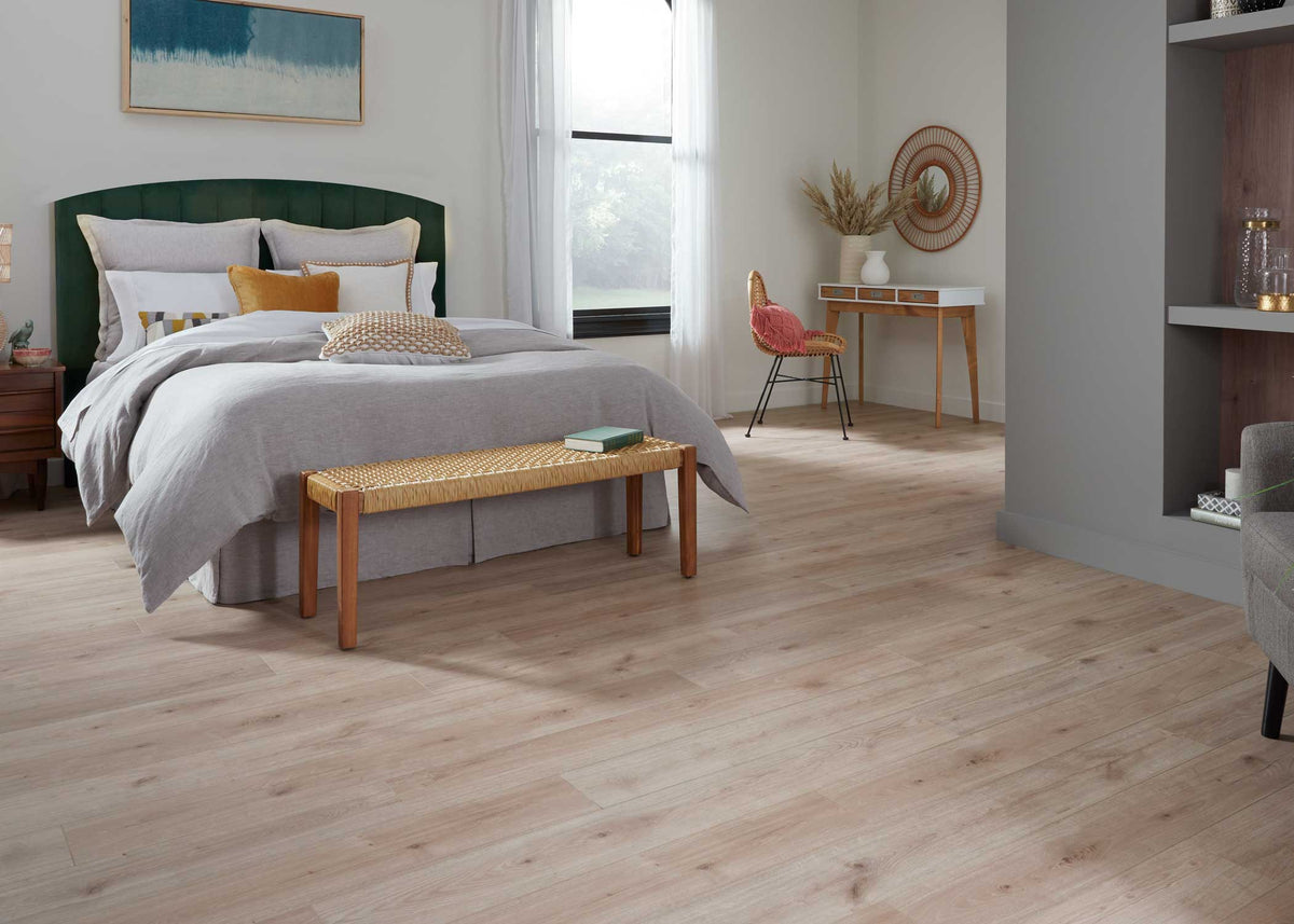 5mm w/pad Rotterdam Autumn Oak Waterproof Rigid Vinyl Plank Flooring 6.81 in. Wide x 51 in. Long